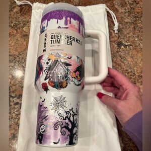 Stanley Quencher H2.0 Tumbler - Glow in the Dark Nightmare Before Christmas